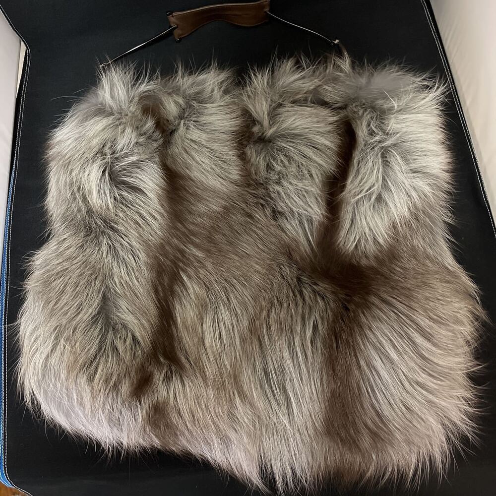 Gucci Silver Fox Shoulder Bag authorized dealer